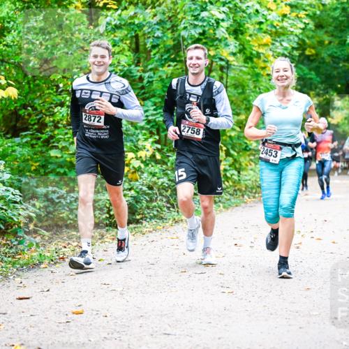 12.10.2025 - Bramfelder Halbmarathon 2025 Dr. Thomas Lammeyer http://msf.ph/oto/9342048 12.10.2025 09:53:51 Laufen 2872, 2758, 15, 2453, 858 meine-sportfotos.de