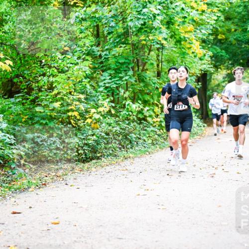 12.10.2025 - Bramfelder Halbmarathon 2025 Dr. Thomas Lammeyer http://msf.ph/oto/9342113 12.10.2025 09:54:03 Laufen 2277, 207 meine-sportfotos.de