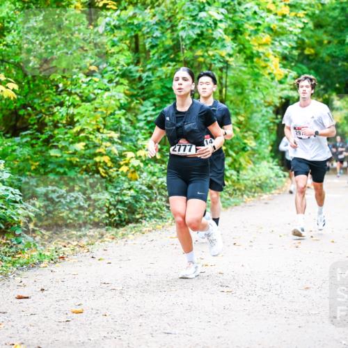 12.10.2025 - Bramfelder Halbmarathon 2025 Dr. Thomas Lammeyer http://msf.ph/oto/9342120 12.10.2025 09:54:04 Laufen  meine-sportfotos.de