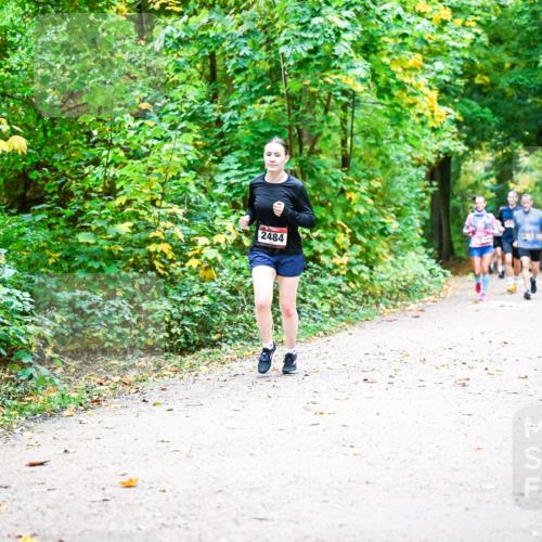12.10.2025 - Bramfelder Halbmarathon 2025 Dr. Thomas Lammeyer http://msf.ph/oto/9342222 12.10.2025 09:54:21 Laufen 2484 meine-sportfotos.de