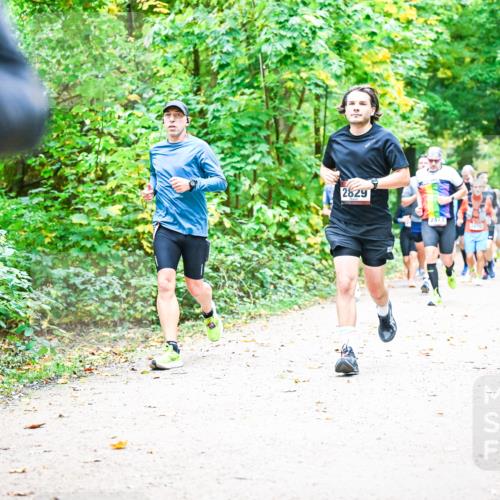 12.10.2025 - Bramfelder Halbmarathon 2025 Dr. Thomas Lammeyer http://msf.ph/oto/9342277 12.10.2025 09:54:30 Laufen 2829 meine-sportfotos.de