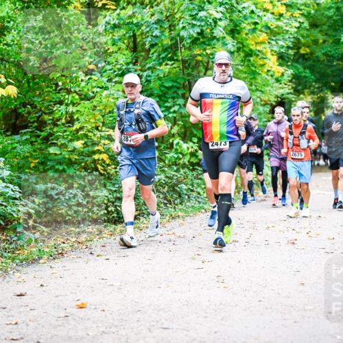 12.10.2025 - Bramfelder Halbmarathon 2025 Dr. Thomas Lammeyer http://msf.ph/oto/9342294 12.10.2025 09:54:33 Laufen 287, 2473, 428, 2675 meine-sportfotos.de