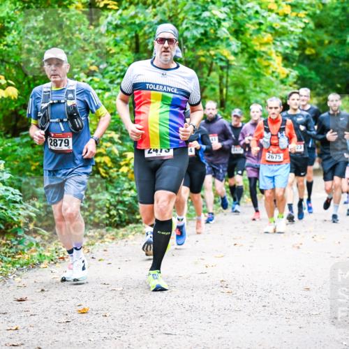 12.10.2025 - Bramfelder Halbmarathon 2025 Dr. Thomas Lammeyer http://msf.ph/oto/9342301 12.10.2025 09:54:34 Laufen 2879, 2475, 14, 2675 meine-sportfotos.de