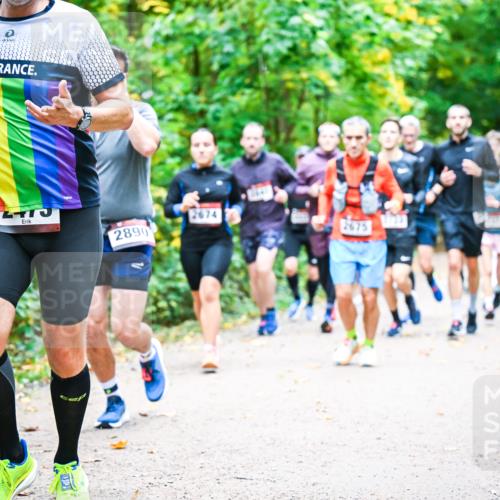 12.10.2025 - Bramfelder Halbmarathon 2025 Dr. Thomas Lammeyer http://msf.ph/oto/9342307 12.10.2025 09:54:35 Laufen 2890, 2674, 2675 meine-sportfotos.de