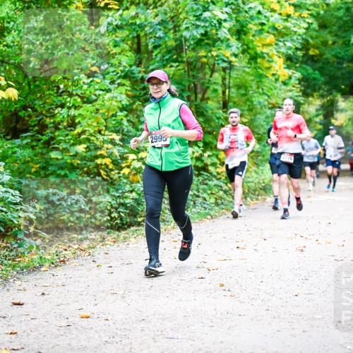 12.10.2025 - Bramfelder Halbmarathon 2025 Dr. Thomas Lammeyer http://msf.ph/oto/9342431 12.10.2025 09:55:01 Laufen 2995 meine-sportfotos.de