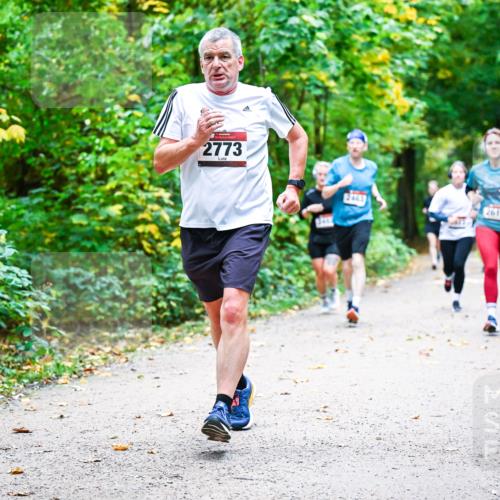 12.10.2025 - Bramfelder Halbmarathon 2025 Dr. Thomas Lammeyer http://msf.ph/oto/9342519 12.10.2025 09:55:14 Laufen 2773, 12485, 2463, 2611 meine-sportfotos.de