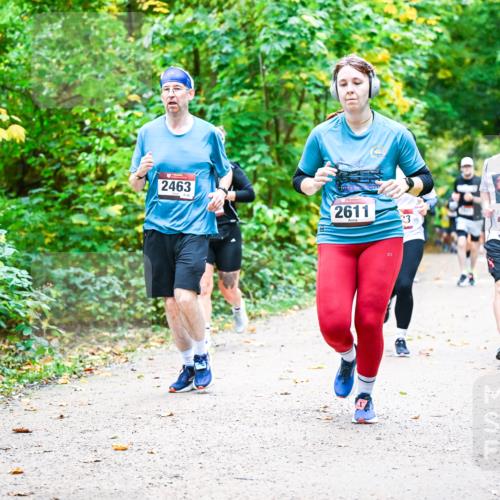 12.10.2025 - Bramfelder Halbmarathon 2025 Dr. Thomas Lammeyer http://msf.ph/oto/9342532 12.10.2025 09:55:16 Laufen 2463, 2611, 2540 meine-sportfotos.de