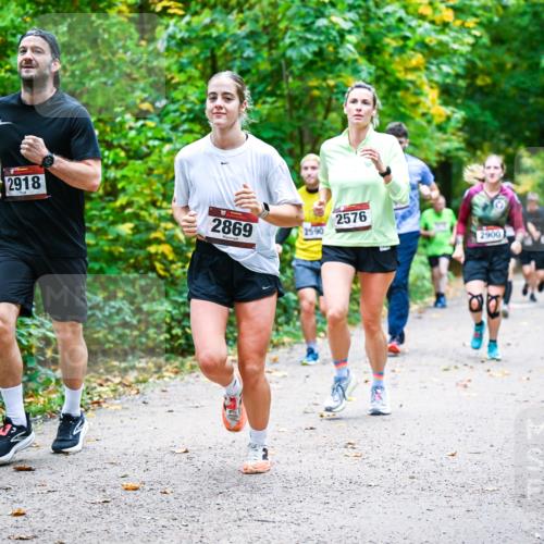 12.10.2025 - Bramfelder Halbmarathon 2025 Dr. Thomas Lammeyer http://msf.ph/oto/9342609 12.10.2025 09:55:28 Laufen 2918, 2869, 2590, 2576, 2900 meine-sportfotos.de
