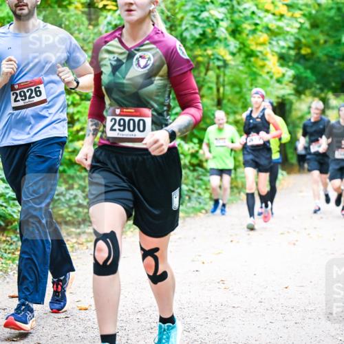 12.10.2025 - Bramfelder Halbmarathon 2025 Dr. Thomas Lammeyer http://msf.ph/oto/9342629 12.10.2025 09:55:31 Laufen 2926, 2900 meine-sportfotos.de