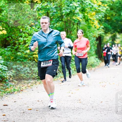 12.10.2025 - Bramfelder Halbmarathon 2025 Dr. Thomas Lammeyer http://msf.ph/oto/9342715 12.10.2025 09:55:46 Laufen 2889, 2510 meine-sportfotos.de