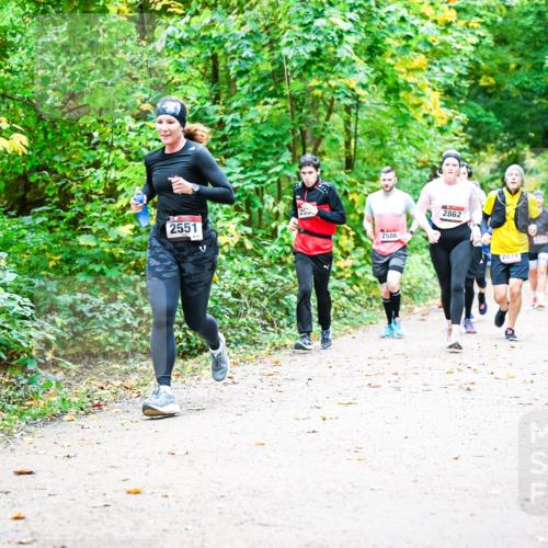 12.10.2025 - Bramfelder Halbmarathon 2025 Dr. Thomas Lammeyer http://msf.ph/oto/9342754 12.10.2025 09:55:52 Laufen 25, 2551, 2586, 2862, 2874 meine-sportfotos.de