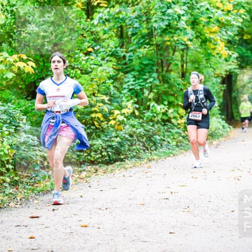 12.10.2025 - Bramfelder Halbmarathon 2025 Dr. Thomas Lammeyer http://msf.ph/oto/9342802 12.10.2025 09:56:01 Laufen 2667 meine-sportfotos.de