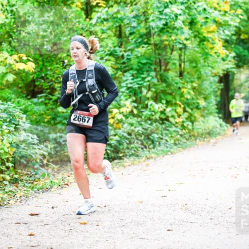 12.10.2025 - Bramfelder Halbmarathon 2025 Dr. Thomas Lammeyer http://msf.ph/oto/9342816 12.10.2025 09:56:03 Laufen 2667 meine-sportfotos.de