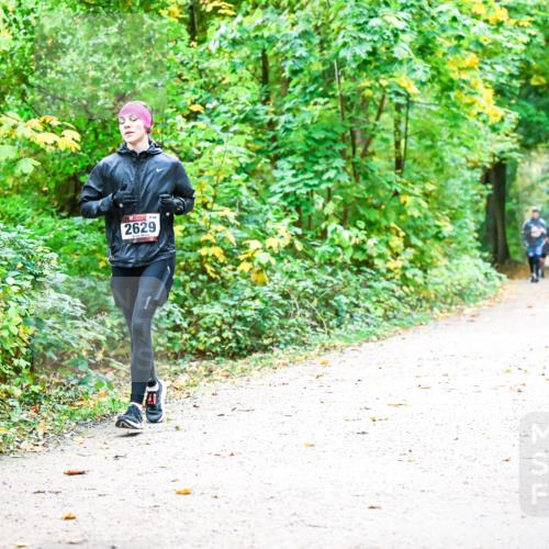 12.10.2025 - Bramfelder Halbmarathon 2025 Dr. Thomas Lammeyer http://msf.ph/oto/9342924 12.10.2025 09:56:29 Laufen 2629 meine-sportfotos.de