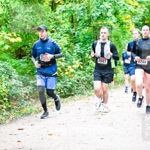 12.10.2025 - Bramfelder Halbmarathon 2025 Dr. Thomas Lammeyer http://msf.ph/oto/9342949 12.10.2025 09:56:41 Laufen 6, 2687, 2462, 2744 meine-sportfotos.de