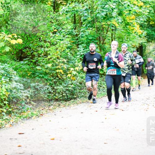 12.10.2025 - Bramfelder Halbmarathon 2025 Dr. Thomas Lammeyer http://msf.ph/oto/9343093 12.10.2025 09:57:14 Laufen 2983, 2725, 26, 289 meine-sportfotos.de