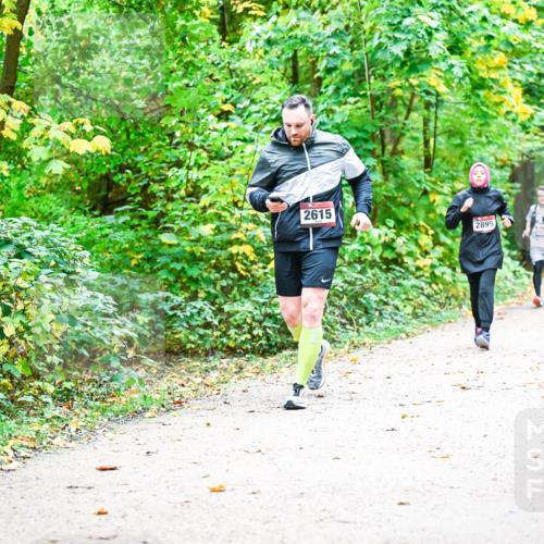 12.10.2025 - Bramfelder Halbmarathon 2025 Dr. Thomas Lammeyer http://msf.ph/oto/9343114 12.10.2025 09:57:19 Laufen 2615, 2899 meine-sportfotos.de
