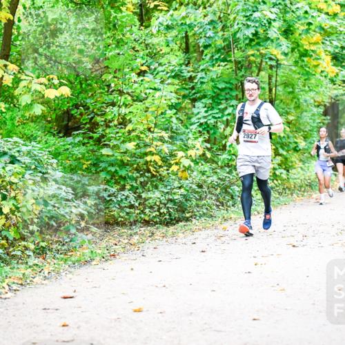 12.10.2025 - Bramfelder Halbmarathon 2025 Dr. Thomas Lammeyer http://msf.ph/oto/9343138 12.10.2025 09:57:24 Laufen 2927 meine-sportfotos.de