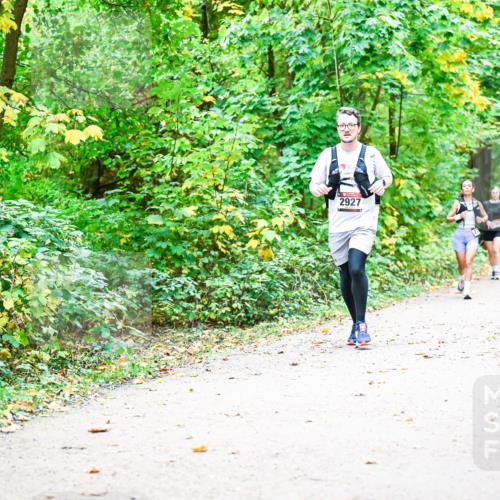 12.10.2025 - Bramfelder Halbmarathon 2025 Dr. Thomas Lammeyer http://msf.ph/oto/9343140 12.10.2025 09:57:24 Laufen 2927 meine-sportfotos.de