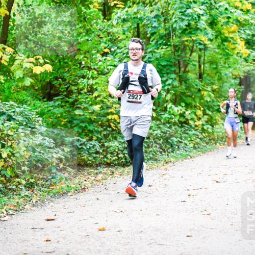 12.10.2025 - Bramfelder Halbmarathon 2025 Dr. Thomas Lammeyer http://msf.ph/oto/9343145 12.10.2025 09:57:25 Laufen 2927 meine-sportfotos.de