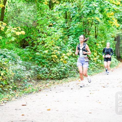12.10.2025 - Bramfelder Halbmarathon 2025 Dr. Thomas Lammeyer http://msf.ph/oto/9343156 12.10.2025 09:57:27 Laufen 27, 2785 meine-sportfotos.de