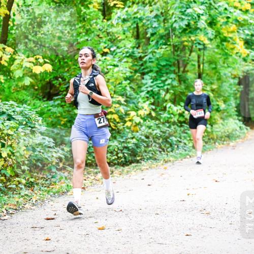 12.10.2025 - Bramfelder Halbmarathon 2025 Dr. Thomas Lammeyer http://msf.ph/oto/9343165 12.10.2025 09:57:28 Laufen 27, 785 meine-sportfotos.de