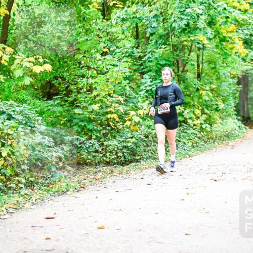 12.10.2025 - Bramfelder Halbmarathon 2025 Dr. Thomas Lammeyer http://msf.ph/oto/9343169 12.10.2025 09:57:29 Laufen 2785 meine-sportfotos.de