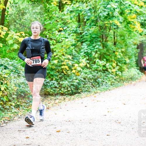 12.10.2025 - Bramfelder Halbmarathon 2025 Dr. Thomas Lammeyer http://msf.ph/oto/9343183 12.10.2025 09:57:31 Laufen 785 meine-sportfotos.de