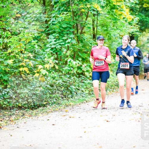 12.10.2025 - Bramfelder Halbmarathon 2025 Dr. Thomas Lammeyer http://msf.ph/oto/9343192 12.10.2025 09:57:36 Laufen 2600, 2815, 2601 meine-sportfotos.de