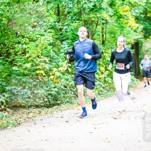 12.10.2025 - Bramfelder Halbmarathon 2025 Dr. Thomas Lammeyer http://msf.ph/oto/9343212 12.10.2025 09:57:40 Laufen 2815 meine-sportfotos.de