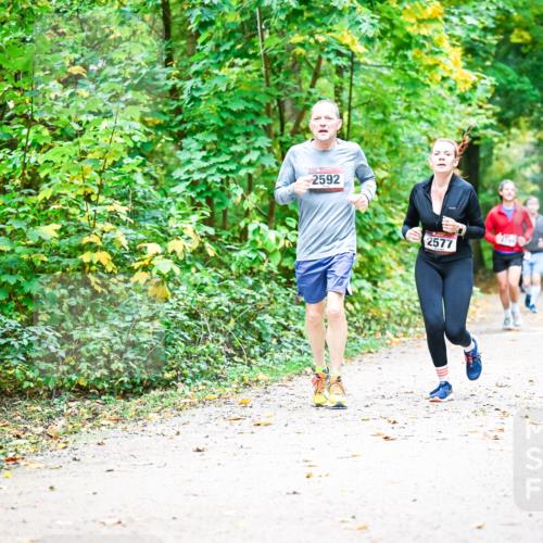 12.10.2025 - Bramfelder Halbmarathon 2025 Dr. Thomas Lammeyer http://msf.ph/oto/9343234 12.10.2025 09:57:50 Laufen 2592, 2577, 2000 meine-sportfotos.de