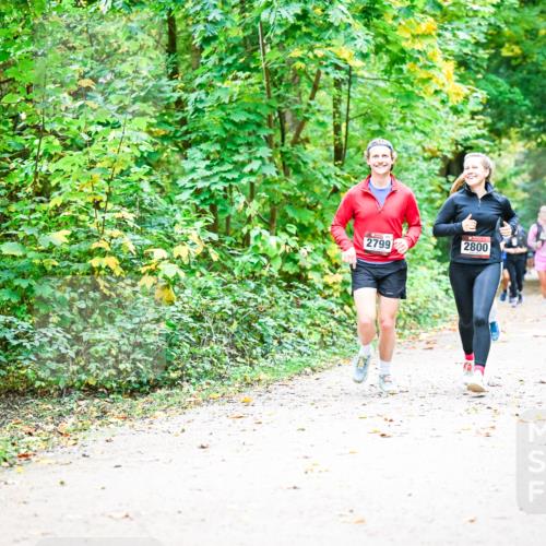 12.10.2025 - Bramfelder Halbmarathon 2025 Dr. Thomas Lammeyer http://msf.ph/oto/9343256 12.10.2025 09:57:55 Laufen 27992, 2800 meine-sportfotos.de
