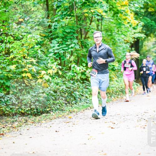 12.10.2025 - Bramfelder Halbmarathon 2025 Dr. Thomas Lammeyer http://msf.ph/oto/9343274 12.10.2025 09:57:58 Laufen 503, 2645 meine-sportfotos.de