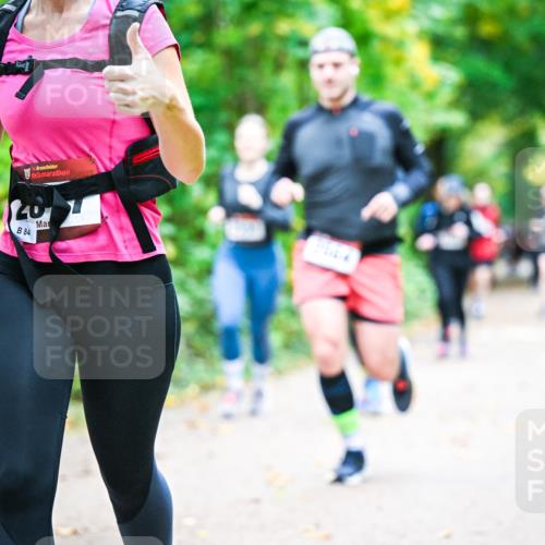 12.10.2025 - Bramfelder Halbmarathon 2025 Dr. Thomas Lammeyer http://msf.ph/oto/9343349 12.10.2025 09:58:11 Laufen 34, 2007, 84 meine-sportfotos.de