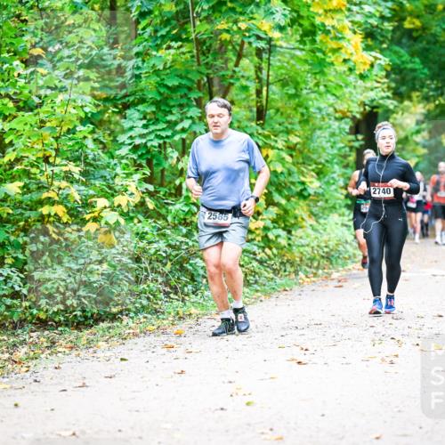 12.10.2025 - Bramfelder Halbmarathon 2025 Dr. Thomas Lammeyer http://msf.ph/oto/9343418 12.10.2025 09:58:23 Laufen 2585, 27, 40 meine-sportfotos.de