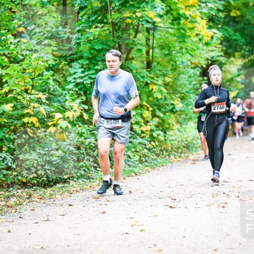 12.10.2025 - Bramfelder Halbmarathon 2025 Dr. Thomas Lammeyer http://msf.ph/oto/9343419 12.10.2025 09:58:23 Laufen 2740, 2585 meine-sportfotos.de