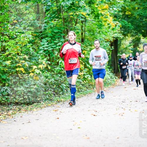 12.10.2025 - Bramfelder Halbmarathon 2025 Dr. Thomas Lammeyer http://msf.ph/oto/9343506 12.10.2025 09:58:38 Laufen 2682, 2789, 2702, 2440, 247 meine-sportfotos.de