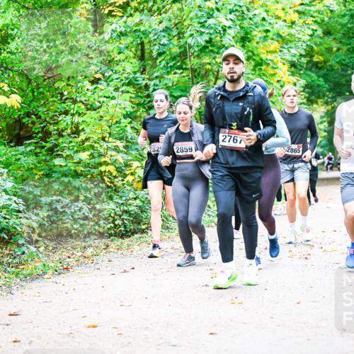 12.10.2025 - Bramfelder Halbmarathon 2025 Dr. Thomas Lammeyer http://msf.ph/oto/9343612 12.10.2025 09:58:57 Laufen 282, 2859, 2688, 2767, 2865 meine-sportfotos.de