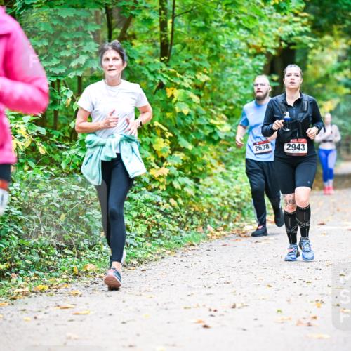 12.10.2025 - Bramfelder Halbmarathon 2025 Dr. Thomas Lammeyer http://msf.ph/oto/9343710 12.10.2025 09:59:32 Laufen 2811, 2638, 2943 meine-sportfotos.de