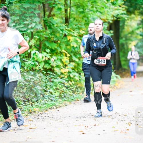 12.10.2025 - Bramfelder Halbmarathon 2025 Dr. Thomas Lammeyer http://msf.ph/oto/9343718 12.10.2025 09:59:34 Laufen 26, 2943 meine-sportfotos.de