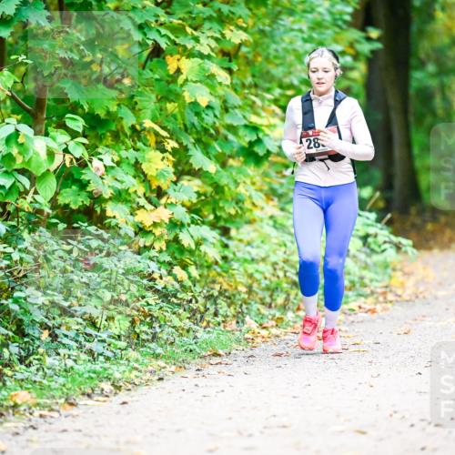 12.10.2025 - Bramfelder Halbmarathon 2025 Dr. Thomas Lammeyer http://msf.ph/oto/9343735 12.10.2025 09:59:41 Laufen 28 meine-sportfotos.de