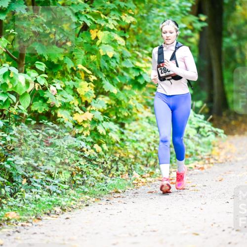 12.10.2025 - Bramfelder Halbmarathon 2025 Dr. Thomas Lammeyer http://msf.ph/oto/9343736 12.10.2025 09:59:41 Laufen 28 meine-sportfotos.de