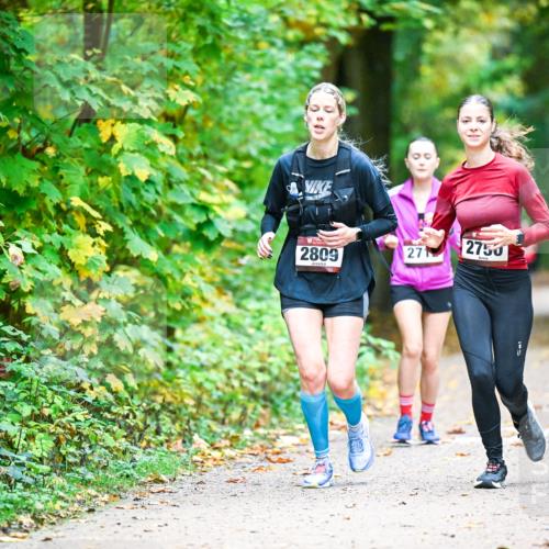 12.10.2025 - Bramfelder Halbmarathon 2025 Dr. Thomas Lammeyer http://msf.ph/oto/9343814 12.10.2025 10:00:29 Laufen 2809, 27, 2750 meine-sportfotos.de