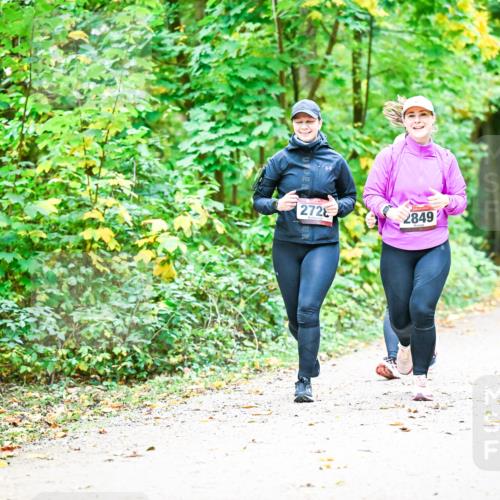 12.10.2025 - Bramfelder Halbmarathon 2025 Dr. Thomas Lammeyer http://msf.ph/oto/9343920 12.10.2025 10:01:22 Laufen 272, 2849 meine-sportfotos.de