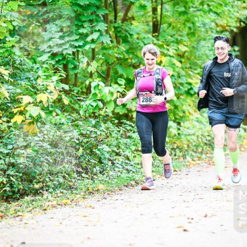 12.10.2025 - Bramfelder Halbmarathon 2025 Dr. Thomas Lammeyer http://msf.ph/oto/9343955 12.10.2025 10:01:44 Laufen 288 meine-sportfotos.de
