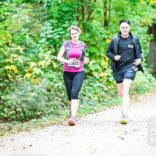 12.10.2025 - Bramfelder Halbmarathon 2025 Dr. Thomas Lammeyer http://msf.ph/oto/9343963 12.10.2025 10:01:45 Laufen 2885 meine-sportfotos.de