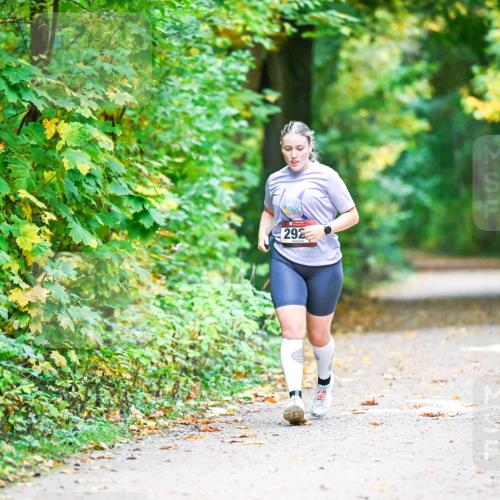12.10.2025 - Bramfelder Halbmarathon 2025 Dr. Thomas Lammeyer http://msf.ph/oto/9344001 12.10.2025 10:02:23 Laufen 292 meine-sportfotos.de