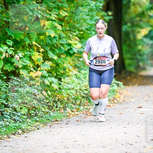 12.10.2025 - Bramfelder Halbmarathon 2025 Dr. Thomas Lammeyer http://msf.ph/oto/9344011 12.10.2025 10:02:25 Laufen 2920 meine-sportfotos.de