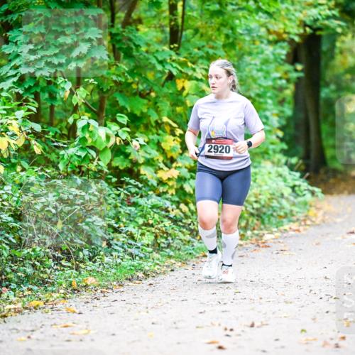 12.10.2025 - Bramfelder Halbmarathon 2025 Dr. Thomas Lammeyer http://msf.ph/oto/9344019 12.10.2025 10:02:26 Laufen 2920 meine-sportfotos.de