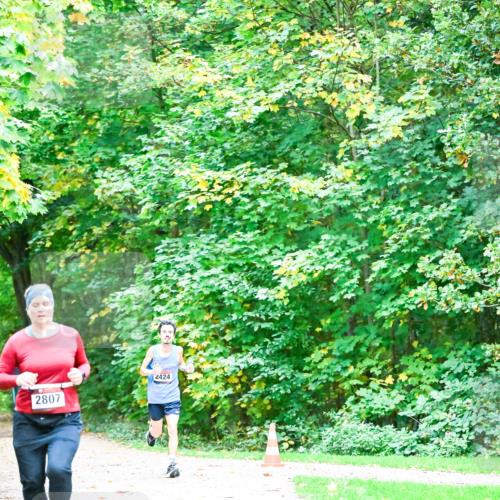 12.10.2025 - Bramfelder Halbmarathon 2025 Dr. Thomas Lammeyer http://msf.ph/oto/9344106 12.10.2025 10:04:31 Laufen 2424, 2807 meine-sportfotos.de